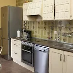 Geraeumiges Haus Mit Exklusivem Schwimmbad Und Solarium- By Interhome