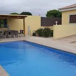 Geraeumiges Haus Mit Exklusivem Schwimmbad Und Solarium- By Interhome * Las Galletas