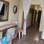 Geraeumiges Haus Mit Exklusivem Schwimmbad Und Solarium- By Interhome Nyaraló