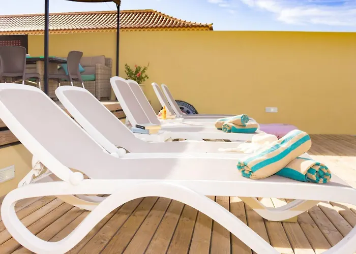 Casa vacanze Geraeumiges Haus Mit Exklusivem Schwimmbad Und Solarium- By Interhome Las Galletas