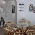 Geraeumiges Haus Mit Exklusivem Schwimmbad Und Solarium- By Interhome * Las Galletas